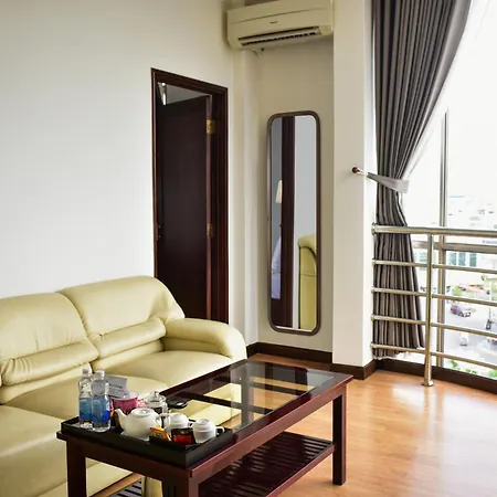 Dong Xuyen Hotel Long Xuyen Exterior photo